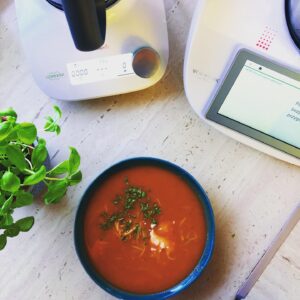 Zupa pomidorowa z makaronem z Thermomix Fiend