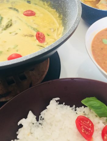 SZPARAM - szparagi i pieczarki w mleczku kokosowym z kurkumą i curry